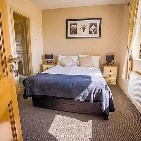 Castle View House Bed & Breakfast 3*
