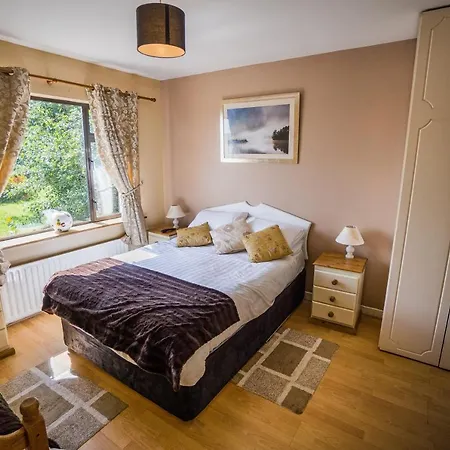 Castle View House Bed & Breakfast 3*