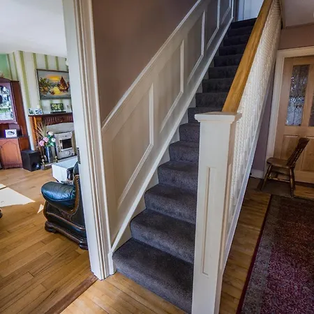 Castle View House Frühstückspension 3*